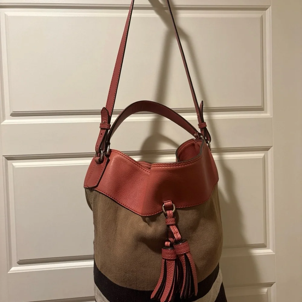 Burberry Mega Check Susanna Bucket Calf Leather Pink Hobo (Authenticity Card) - Picture 9 of 10